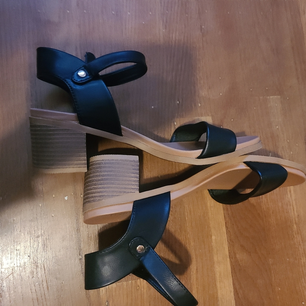 Francescas sandals